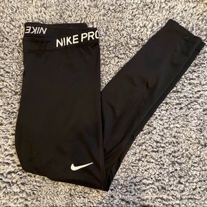 NIKE PRO LEGGINGS